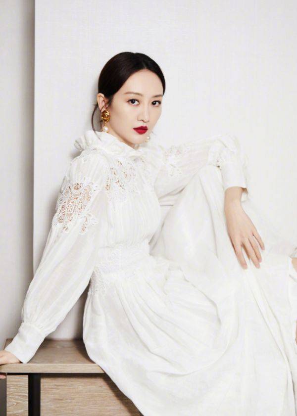 如何在小红书玩转《樱花校园模拟器》——成为校园女神的秘诀